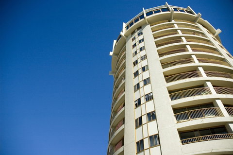Atlantic Tower Motor Inn - Great Ocean Road Tourism 0