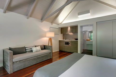 Hamilton Island Palm Bungalows - Great Ocean Road Tourism 1