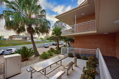Best Western Casula Motor Inn - Great Ocean Road Tourism 2