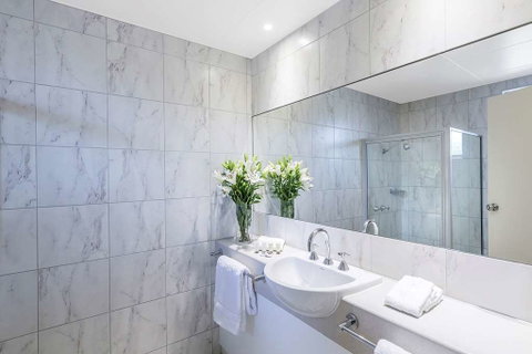 Best Western Cathedral Motor Inn - Great Ocean Road Tourism 8