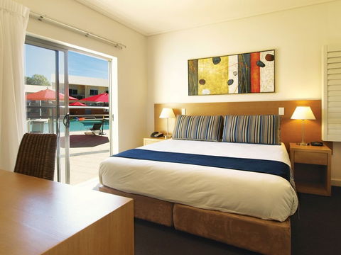 Oaks Broome - Great Ocean Road Tourism 2