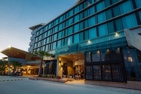 Eatons Hill Hotel - Great Ocean Road Tourism 0