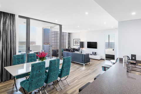 Meriton Suites Chatswood - Great Ocean Road Tourism 1