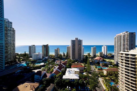 Wyndham Surfers Paradise Resort - Great Ocean Road Tourism 1