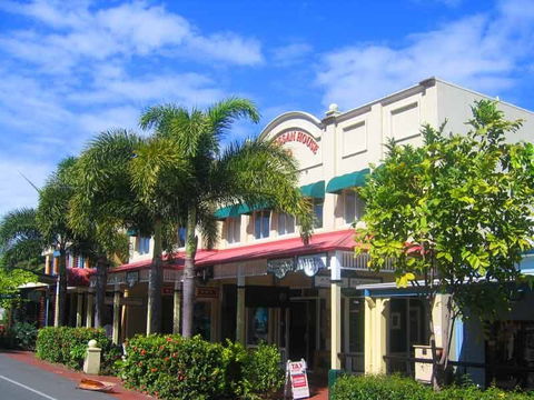 Macrossan House Boutique Holidays Apts - Great Ocean Road Tourism 0