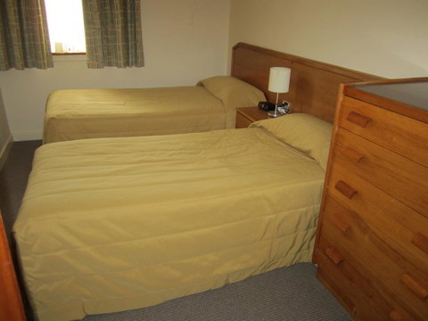 University House - ANU - Great Ocean Road Tourism 36