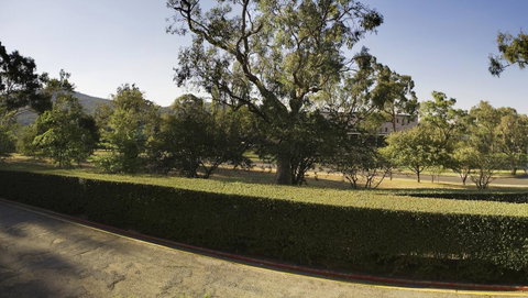 University House - ANU - Great Ocean Road Tourism 21