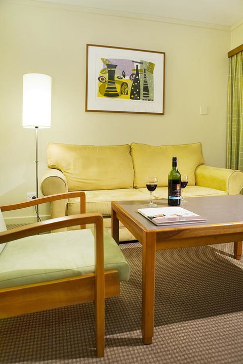 University House - ANU - Great Ocean Road Tourism 0