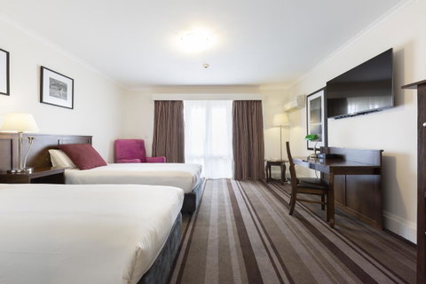Mercure Canberra - Great Ocean Road Tourism 10