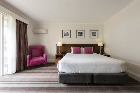Mercure Canberra - Great Ocean Road Tourism 14