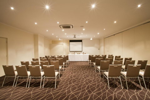 Mercure Canberra - Great Ocean Road Tourism 39
