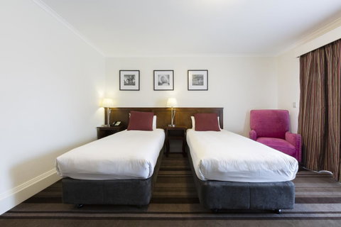 Mercure Canberra - Great Ocean Road Tourism 9
