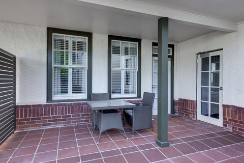 Hotel Kurrajong Canberra - Great Ocean Road Tourism 8