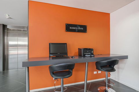 Abode Tuggeranong - Great Ocean Road Tourism 12