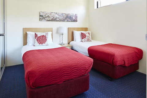 Manuka Park Serviced Apartments - Great Ocean Road Tourism 27