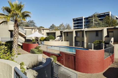 Manuka Park Serviced Apartments - Great Ocean Road Tourism 21