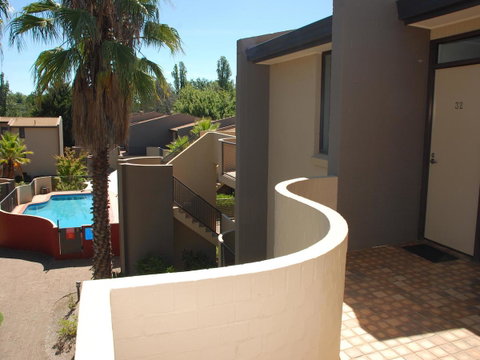 Manuka Park Serviced Apartments - Great Ocean Road Tourism 15