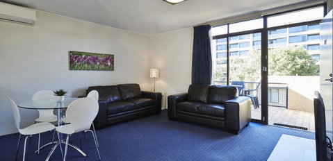 Manuka Park Serviced Apartments - Great Ocean Road Tourism 35