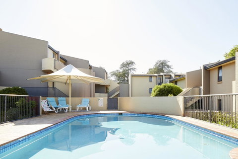 Manuka Park Serviced Apartments - Great Ocean Road Tourism 31