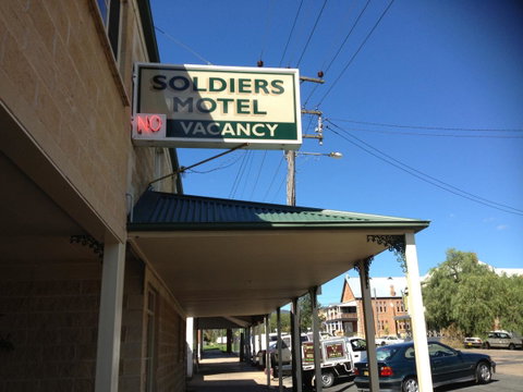 Soldiers Motel - Great Ocean Road Tourism 0
