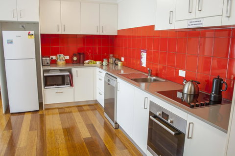 One Of A Kind Apartments - Great Ocean Road Tourism 11