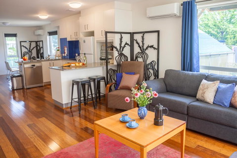 One Of A Kind Apartments - Great Ocean Road Tourism 31