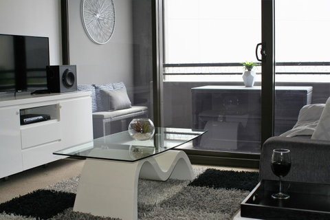 Modern Executive Apt@Barton*1BR*WiFi*Gym*Secure Parking*Canberra - Great Ocean Road Tourism 8
