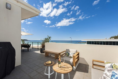Mollymook Beachfront Penthouse 9 - Great Ocean Road Tourism 9