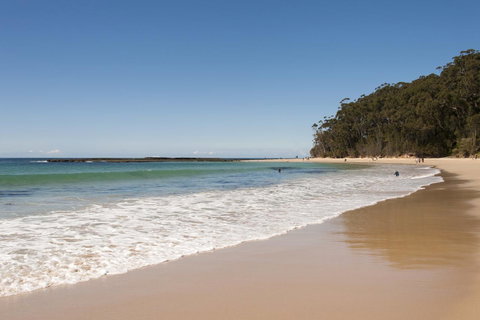 Mollymook Beachfront Penthouse 9 - Great Ocean Road Tourism 0