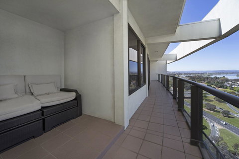 BreakFree Capital Tower Apartments - Great Ocean Road Tourism 35