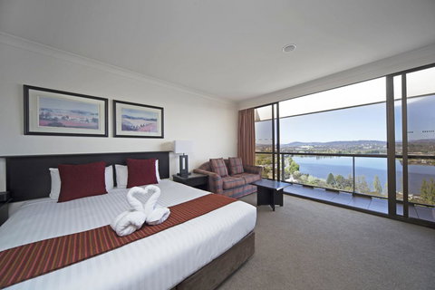 BreakFree Capital Tower Apartments - Great Ocean Road Tourism 38