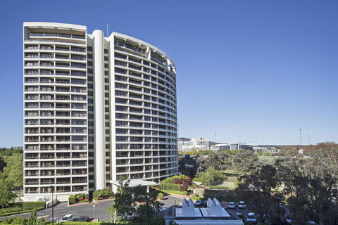 BreakFree Capital Tower Apartments - Great Ocean Road Tourism 6