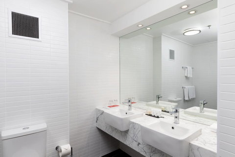 Rydges Canberra - Great Ocean Road Tourism 1