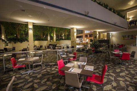 Rydges Canberra - Great Ocean Road Tourism 22