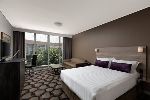 Rydges Canberra - Great Ocean Road Tourism 30