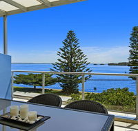 Lakeside Waterfront Apartment 18 The Entrance - Great Ocean Road Tourism