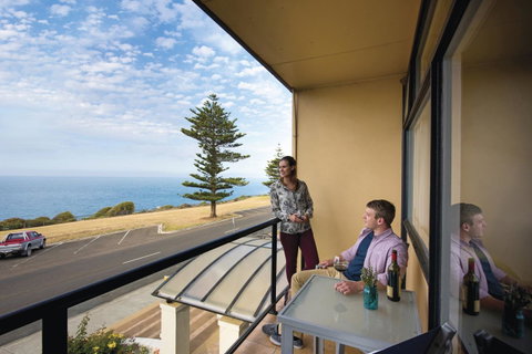 Kangaroo Island Seafront - Great Ocean Road Tourism 16