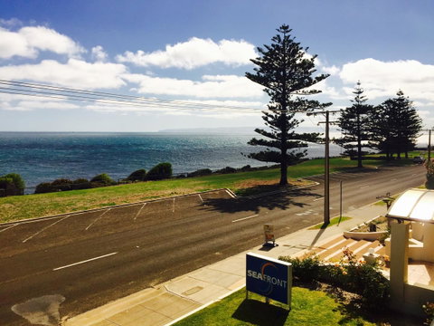 Kangaroo Island Seafront - Great Ocean Road Tourism 21