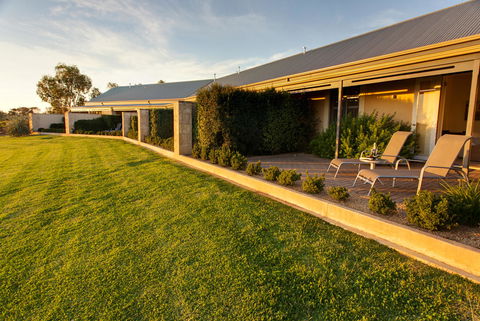 The Louise - Great Ocean Road Tourism 7