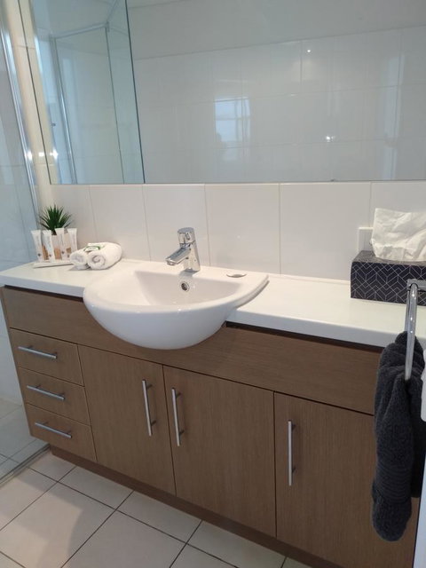 Wallaroo Marina Executive Apartments - Great Ocean Road Tourism 7