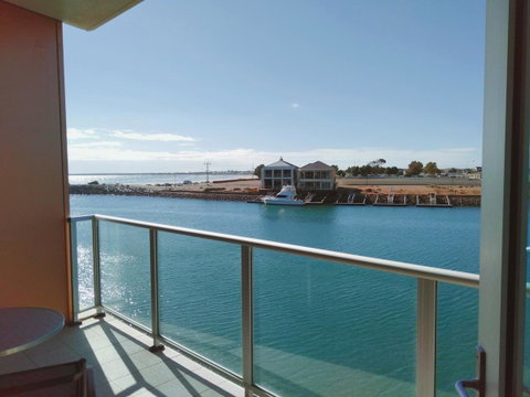 Wallaroo Marina Executive Apartments - Great Ocean Road Tourism 0
