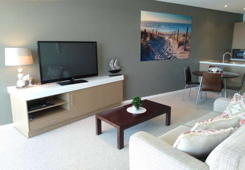 Wallaroo Marina Executive Apartments - Great Ocean Road Tourism 4