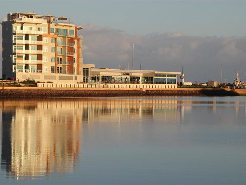 Wallaroo Marina Luxury Apartment - Great Ocean Road Tourism 3