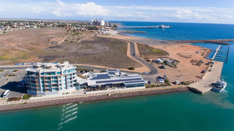 Wallaroo Marina Luxury Apartment - Great Ocean Road Tourism 22