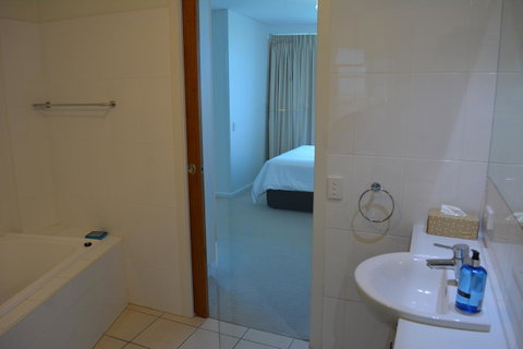 Wallaroo Marina Luxury Apartment - Great Ocean Road Tourism 20
