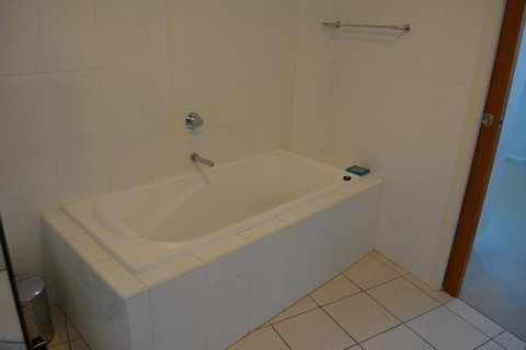 Wallaroo Marina Luxury Apartment - Great Ocean Road Tourism 24