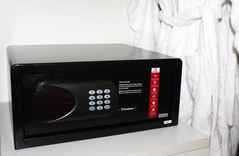 Hotel Grand Chancellor Adelaide - Great Ocean Road Tourism 24