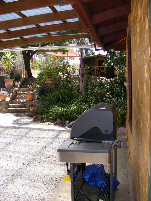 Trevalia Accommodation - Great Ocean Road Tourism 3