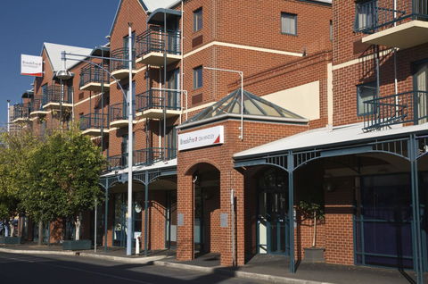 BreakFree Adelaide - Great Ocean Road Tourism 5