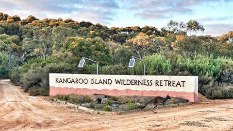 Kangaroo Island Wilderness Retreat - Great Ocean Road Tourism 0